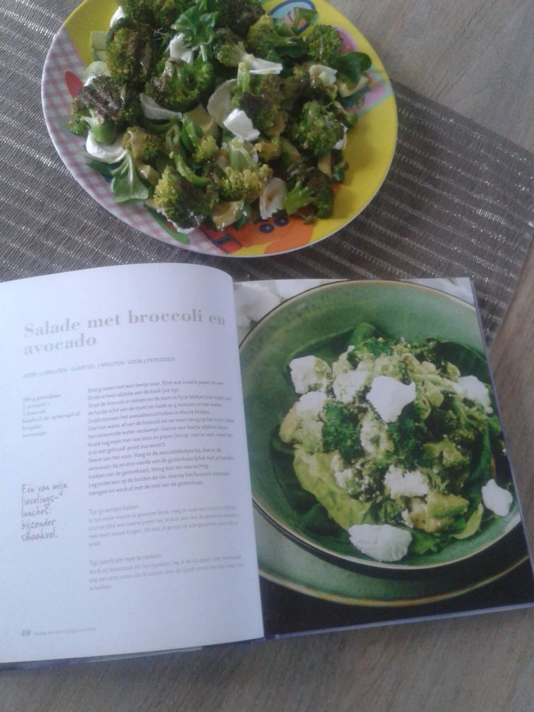 Favoriet recept: broccoli-avocado-geitenkaas salade