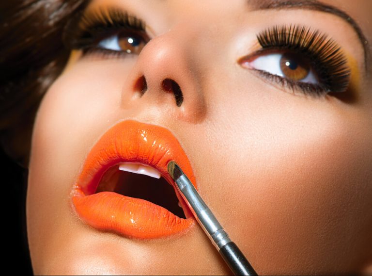 Oranje make-up: WK en EK-make-up looks + Koningsdag tutorials, stappenplan & oogmake-up