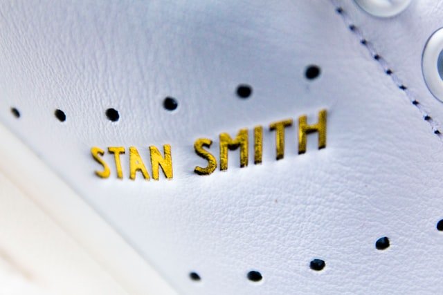 Hoe combineer je Adidas Stan Smith Sneakers?