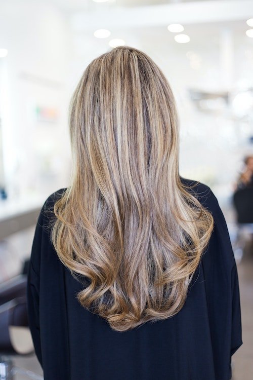 vandaag Samuel Vijftig Hoe je haar föhnen + krullen in je haar föhnen? De perfecte blow-out! |  Glamourista - kapsels