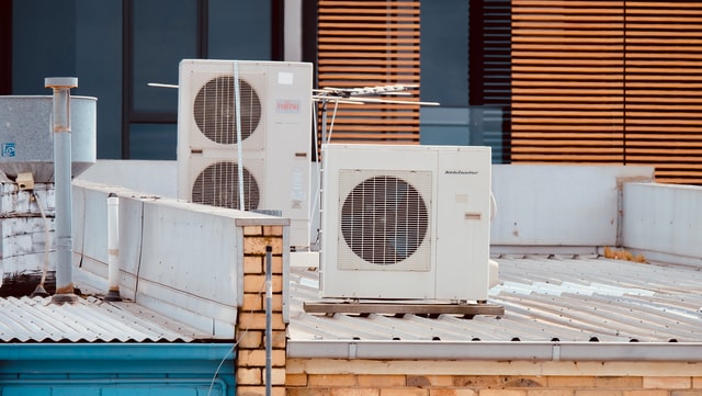 Te warm? Haal je airco en aircooler op tijd in huis!