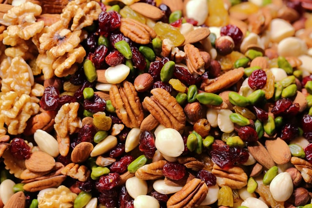 10x De lekkerste noten als snack & soorten noten