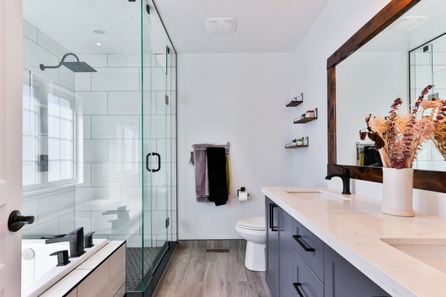 minimalistische-badkamer