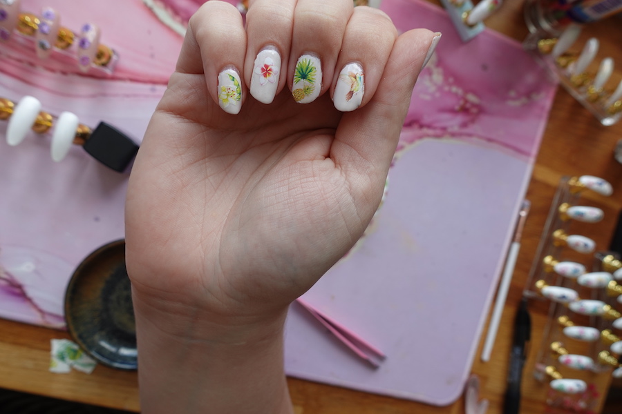 zomer-nail-art-planten