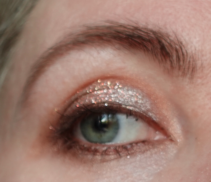 ooglook-met-glitter-en-taupe