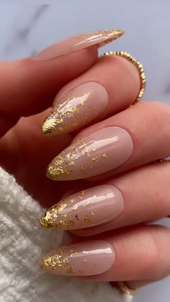 gold-leaf-ombre-nagels