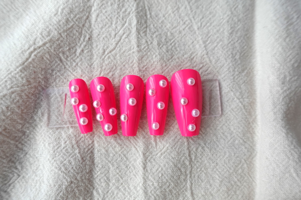 barbie-nail-art