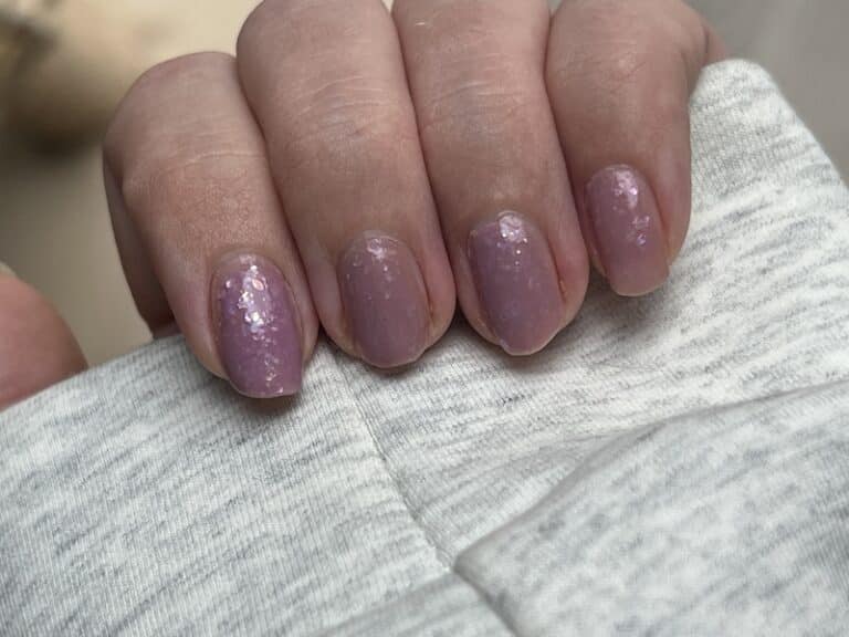 nail of the day jelly lila flake nagellak